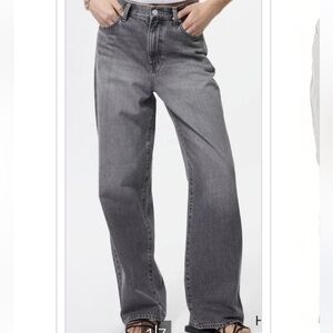 Uniqlo Women's Grey Straight Leg Loose Fit  High Waisted Ridged Jeans 23